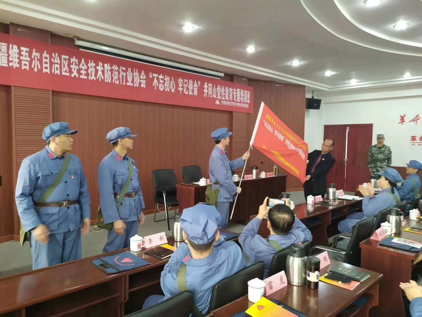 红桂东文化情景教学,红桂东文化拓展教学,红桂东文化现场教学,郴州红桂东文化传播有限公司