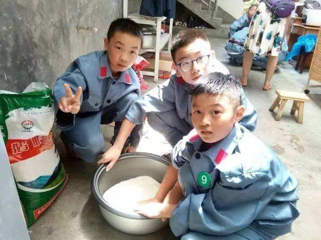 红桂东文化情景教学,红桂东文化拓展教学,红桂东文化现场教学,郴州红桂东文化传播有限公司